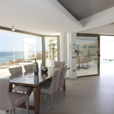 Ozeano * קוסטה קלמה